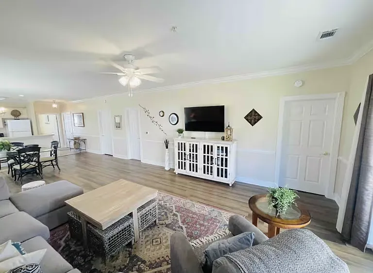 4895 Luster Leaf Cir #105 — Photo 15