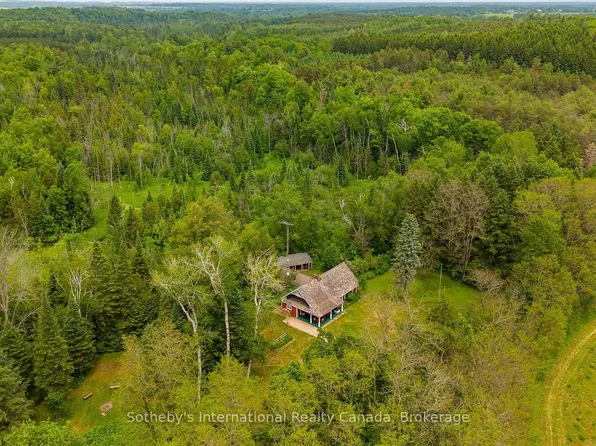 938501 Airport Rd, Mulmur, ON L9V 0M1