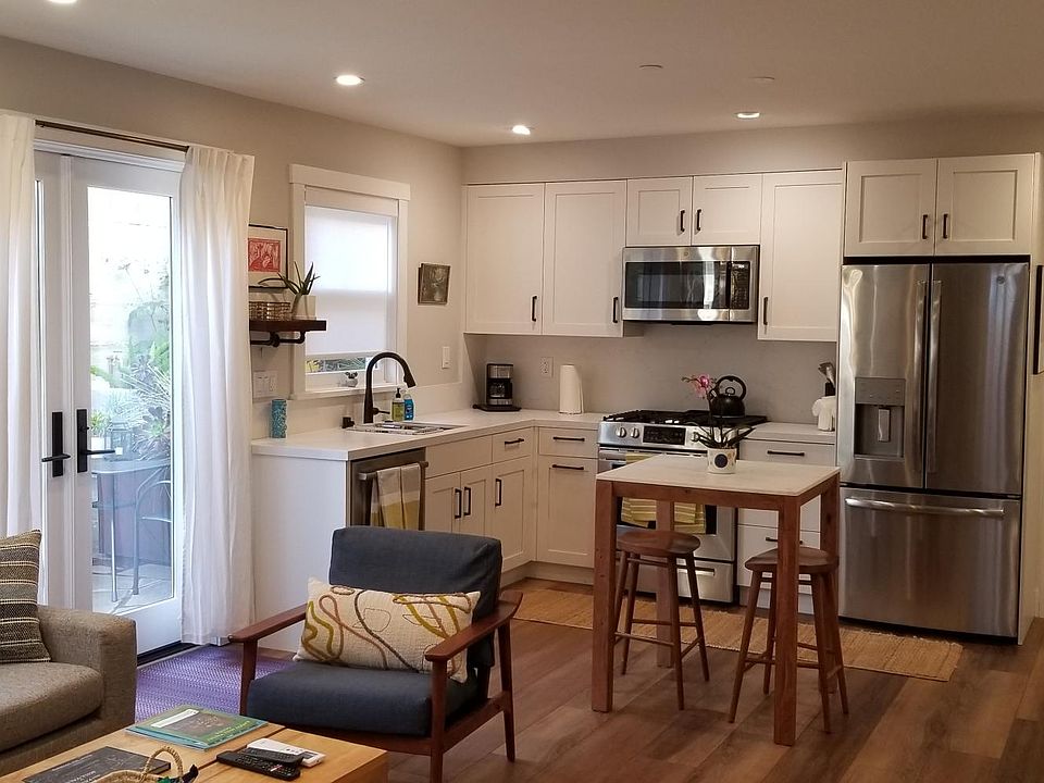 1st image of 38A Lovell Ave