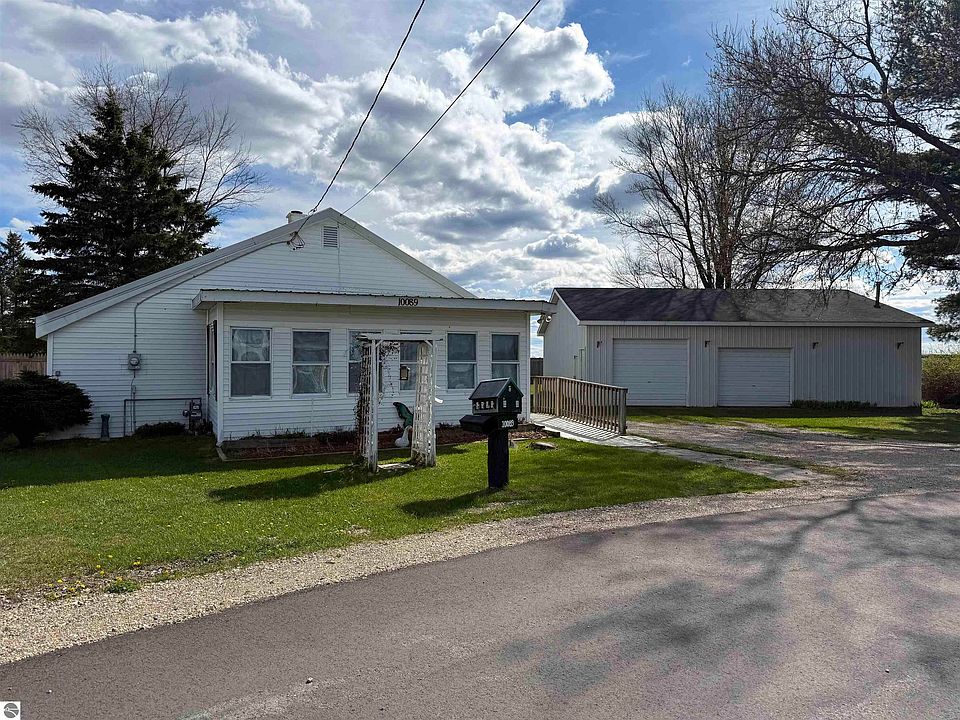 1st image of 10089 Otis Dr