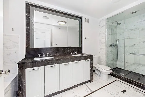 Rented by Compass | media 23