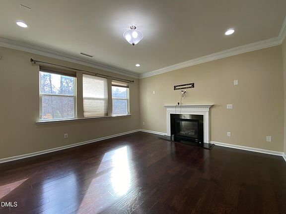 4th image of 1065 Bender Ridge Dr