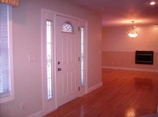 11 View Cir, Oreana, IL 62554