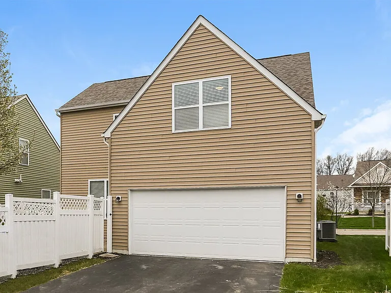 6048 Shreven Dr — Photo 17