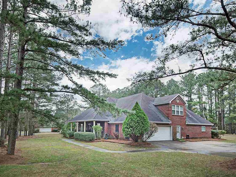1st image of 115 Wisteria Hill Dr