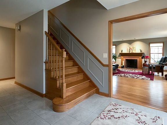 4th image of 330 Ferson Ave