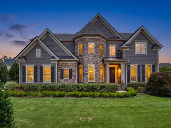 2817 Flora Oaks Way, Apex, NC 27523