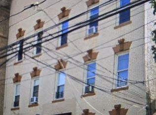 207 59th St APT B4, West New York, NJ 07093