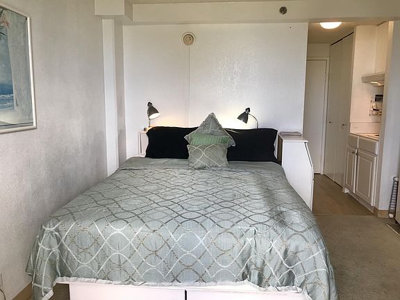 Queen Bed with storage drawers underneath