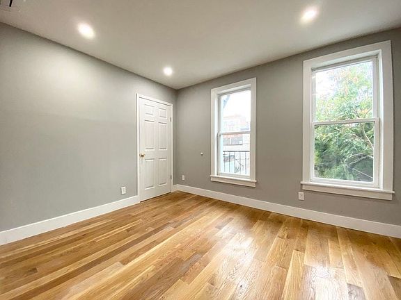 3rd image of 197 Johnson Ave #2D