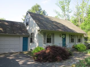 3 Quiet Knoll Rd, West Stockbridge, MA 01266