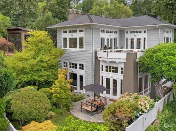 118 Lake Washington Boulevard, Seattle, WA 98122
