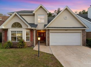 842 Fairway Lakes Dr, Niceville, FL 32578