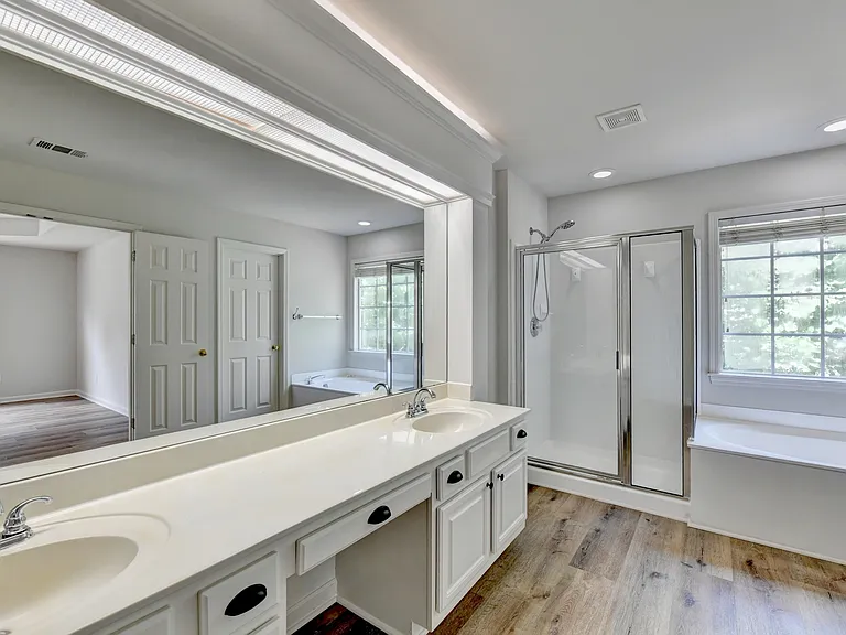 5765 Oxborough Way — Photo 10