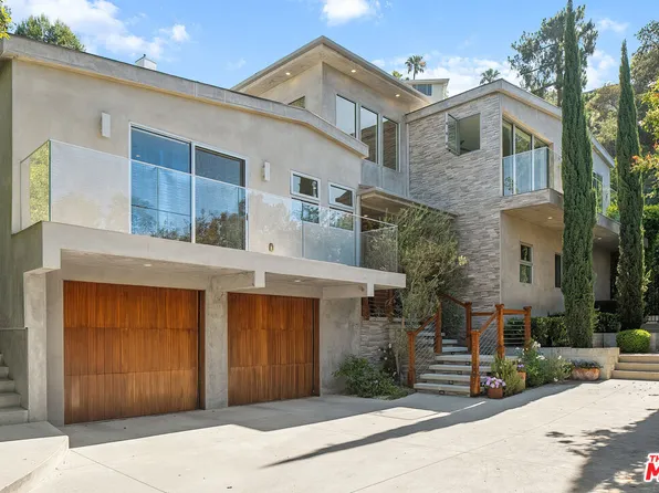 13611 Bayliss Rd, Los Angeles, CA 90049