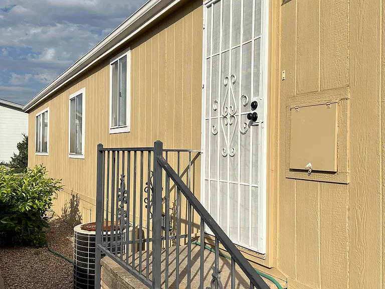 Side Entry w/ Security Door