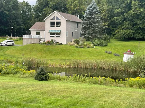 54 Nicks Run, Hinesburg, VT 05461
