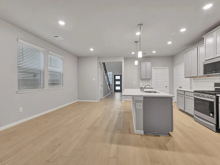 18757 Timber Glen Dr — Photo 8