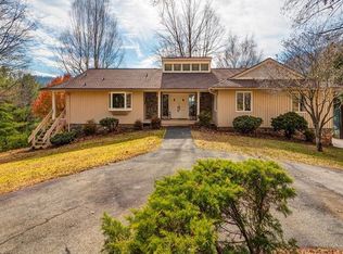 165 Worley Cove Rd, Leicester, NC 28748