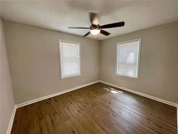 5th image of 237 W 73rd St