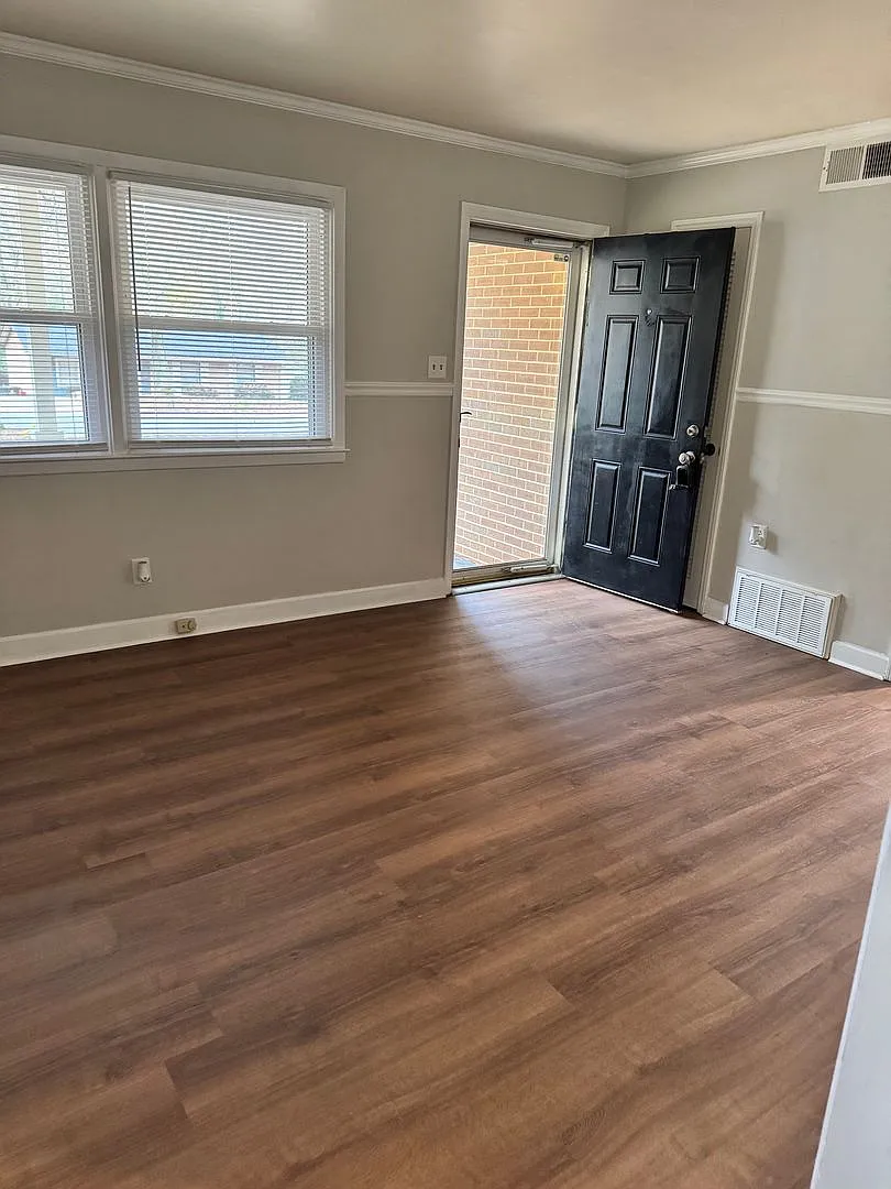 Charming 3-Bedroom Home in Winston-Salem! — Photo 3