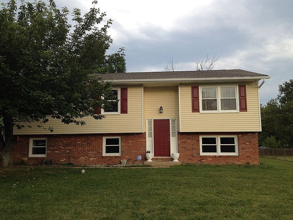 2nd image of 17 Briarwood Dr