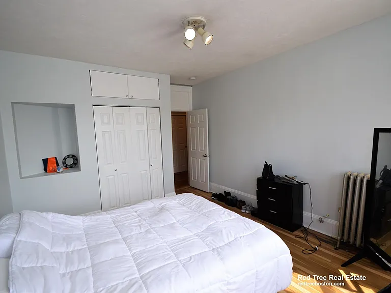 85 Glenville Ave #3 — Photo 10