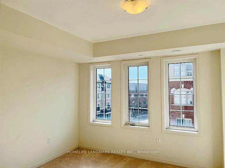2695 Deputy Minister Path — Photo 14