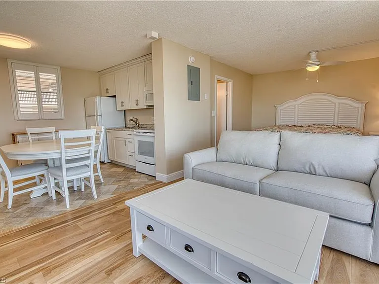 5500 Bonita Beach Rd #601 — Photo 3