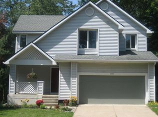 2660 Powell Ave, Ann Arbor, MI 48104