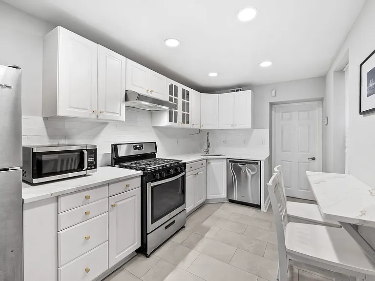 1207 Battery Ave — Photo 10