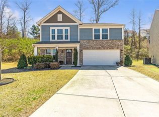 1607 Garden View Dr, Sugar Hill, GA 30518