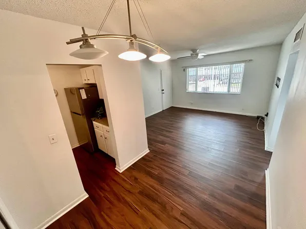350 S Cypress Road #521, Pompano Beach, FL 33060