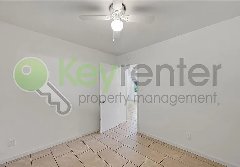 6705 Greenback Ln #5 — Photo 16
