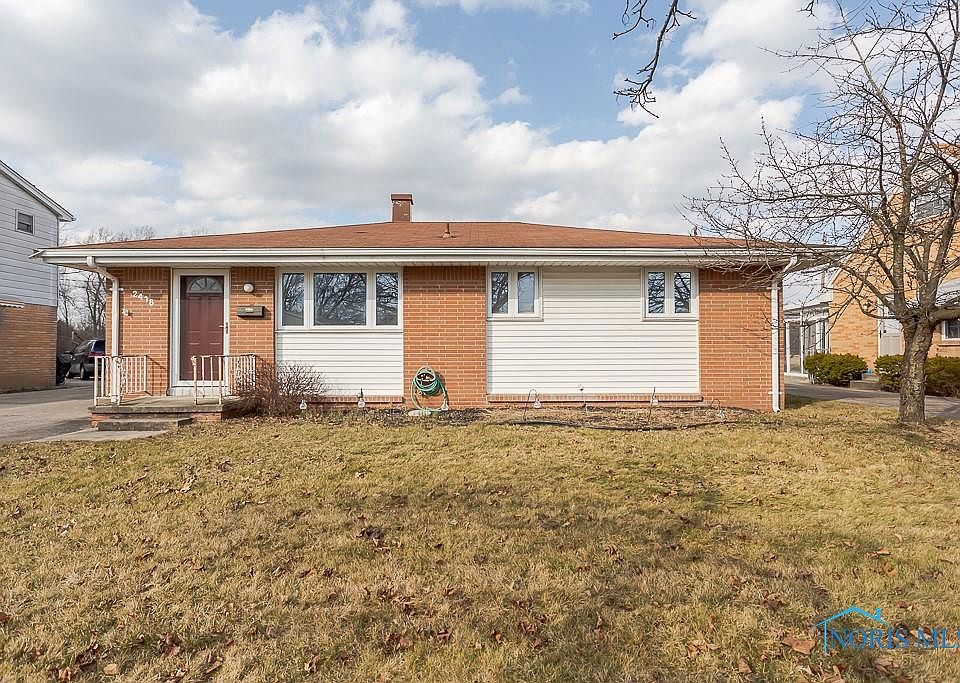 1st image of 2418 Hiddenbrook Dr