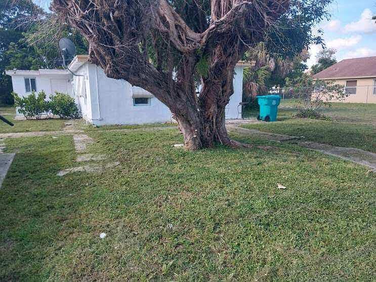 1st image of 334 NE 11th Ave