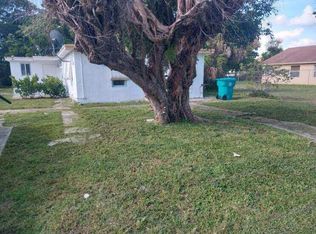 334 NE 11th Ave, Boynton Beach, FL 33435