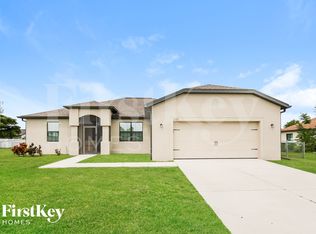 2220 SW 3rd Ave, Cape Coral, FL 33991