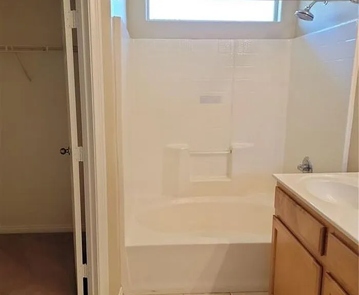 8412 Lucero Ave — Photo 17