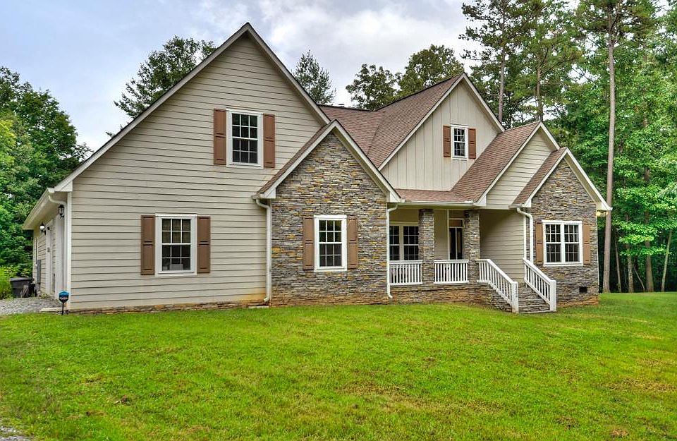 1st image of 122 Timber Oaks Dr