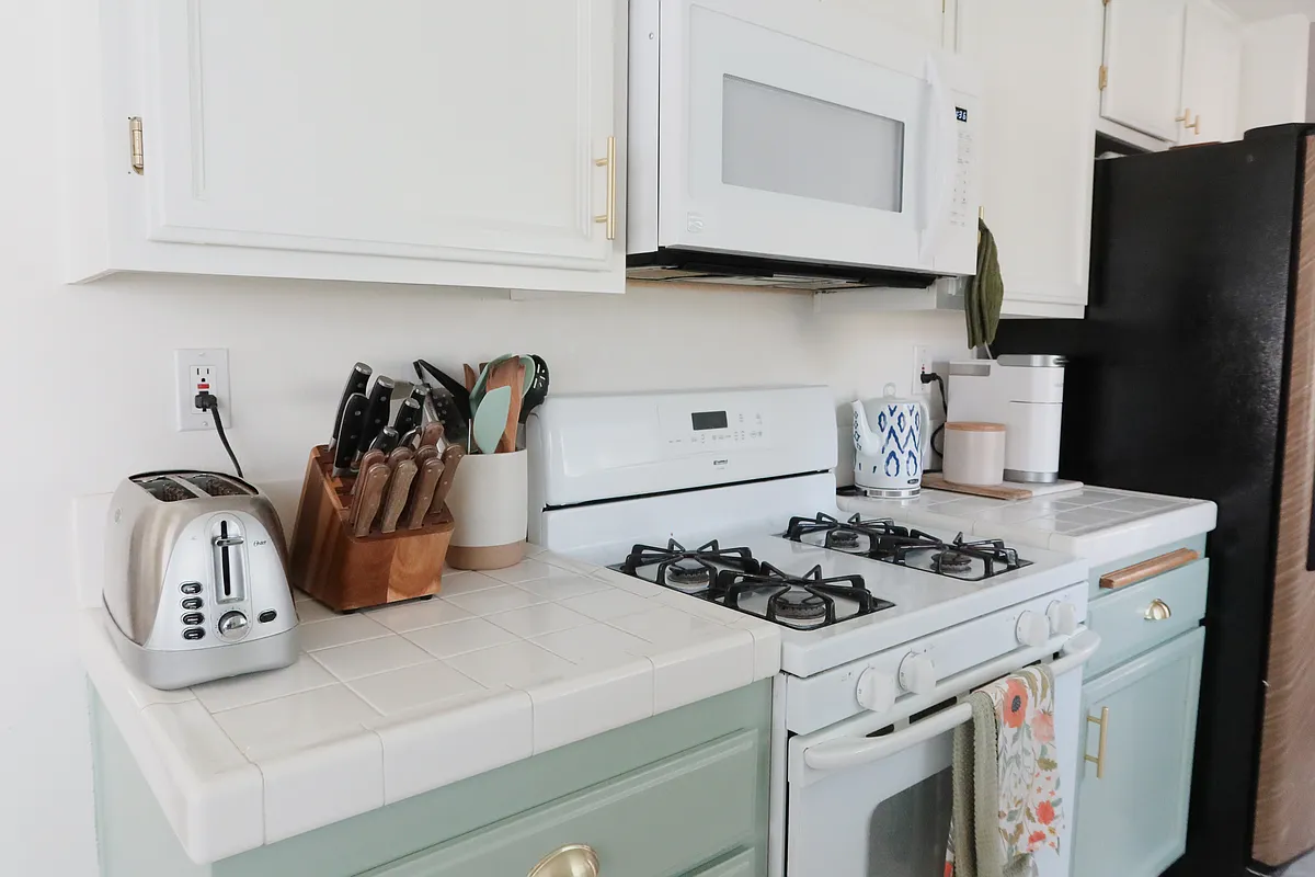 Kitchen - Vireo Ct