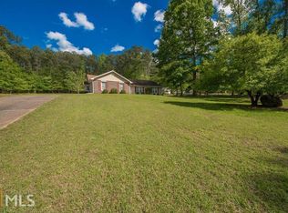 155 Wendell Ct, Fayetteville, GA 30215