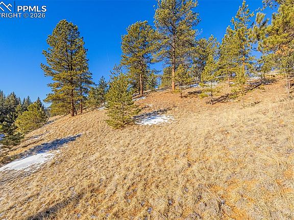 2nd image of 772 E Bison Creek Trl