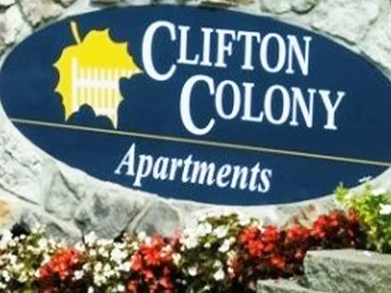 Clifton Colony — Photo 4