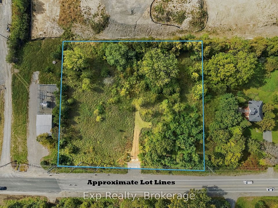 1st image of 833 Brook Rd N