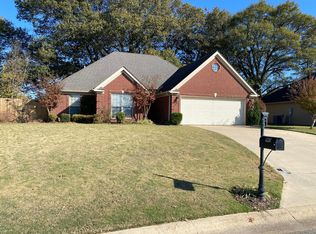 5336 Deerfield Dr, Jonesboro, AR 72404
