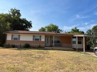 4516 NW Cheyenne Ave, Lawton, OK 73505