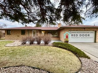 1710 Meadowlark Dr, Great Falls, MT 59404