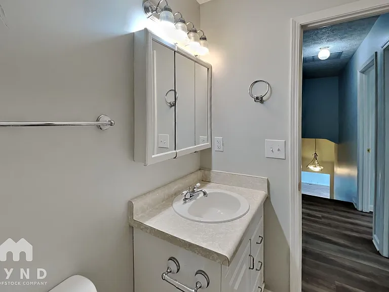 10851 Southshore Ct — Photo 18
