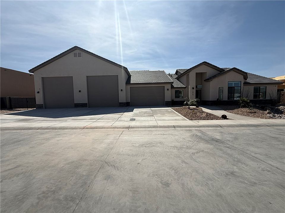 1st image of 1314 E Barbary Drive